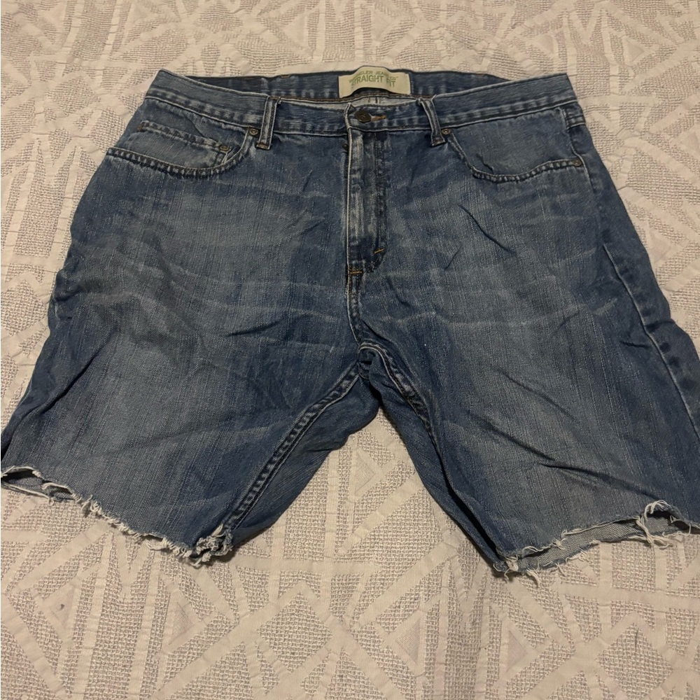 Wrangler Jean Company Men’s 36” Cut Off Denim Jean Shorts Dark Blue